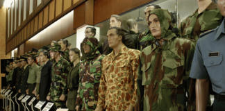 Evolusi Seragam Militer