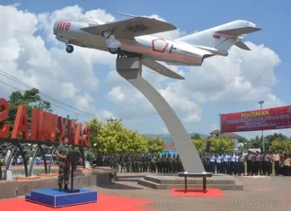 Jet Tempur MIG-17 AURI