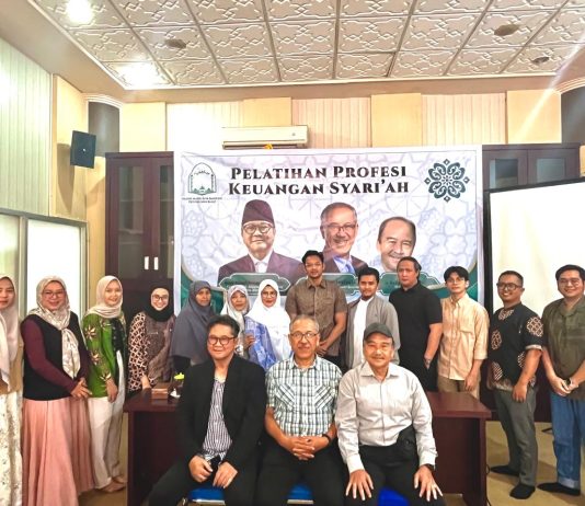 Mengembalikan Kejayaan Masjid Raya Bandung Lewat Literasi Keuangan Syariah